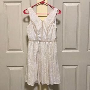 Pretty lace dress